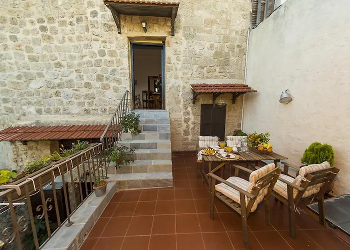 Apartament Finestra Medieval *