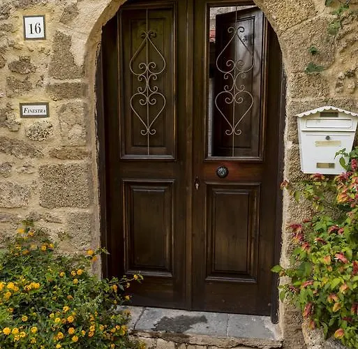 Finestra Medieval * Rhodes City